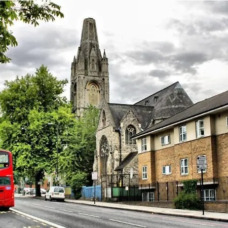London Double Bedroom Hotel In Tufnell Park With Wifi Exterior photo
