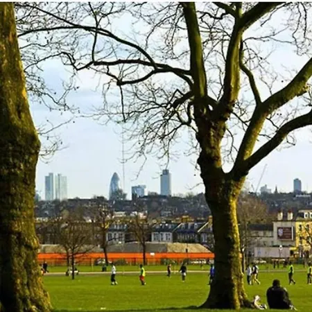 London Double Bedroom Hotel In Tufnell Park With Wifi Exterior photo